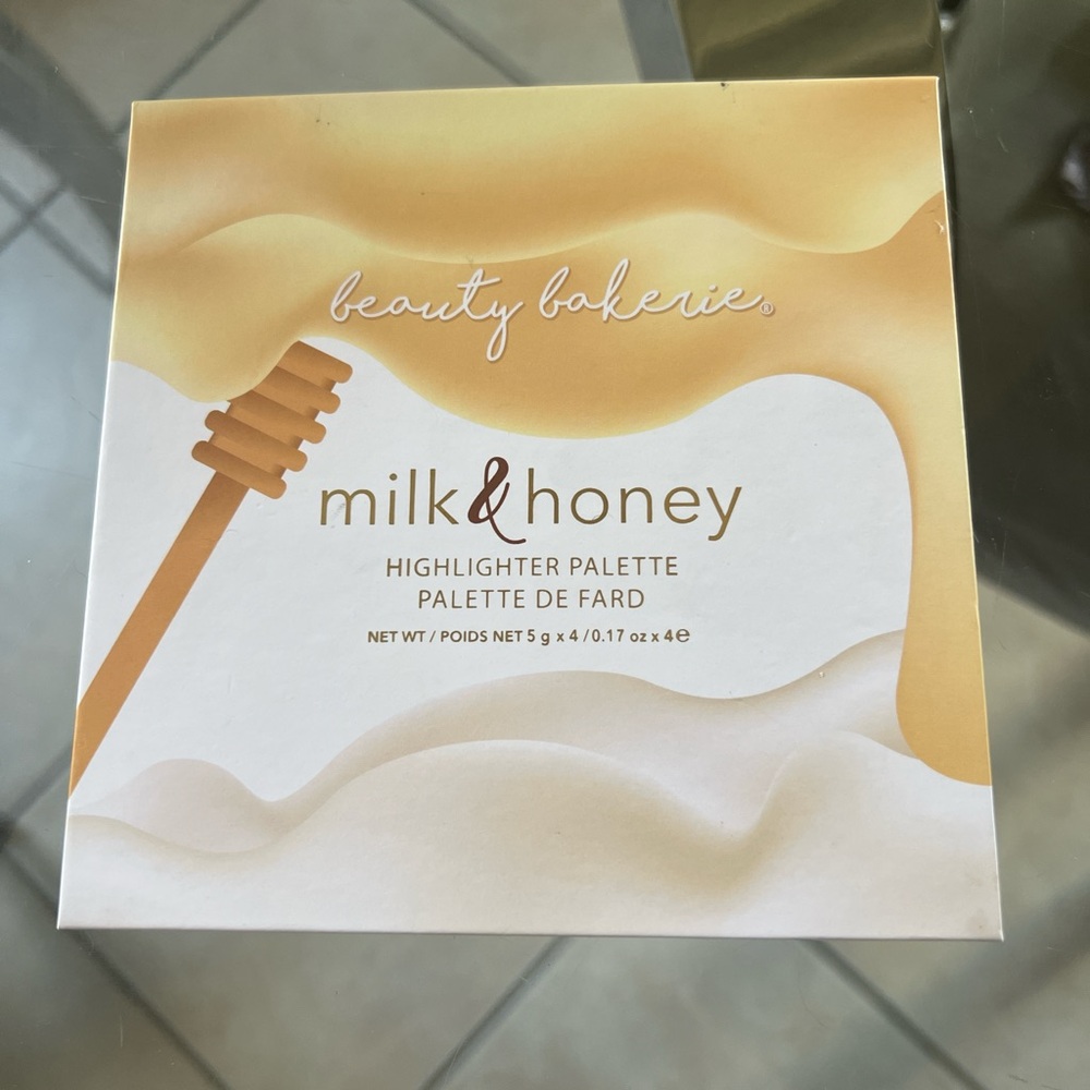Beauty Bakerie Milk & Honey Highlighter Palette